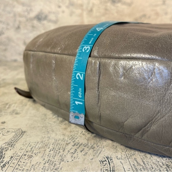 HOBO Merrin Convertible Backpack - Picture 14 of 15